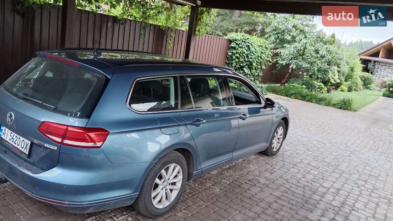 Універсал Volkswagen Passat 2015 в Києві