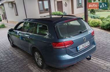 Универсал Volkswagen Passat 2015 в Киеве
