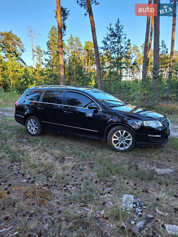 Универсал Volkswagen Passat 2005 в Житомире