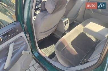 Седан Volkswagen Passat 1999 в Каменец-Подольском