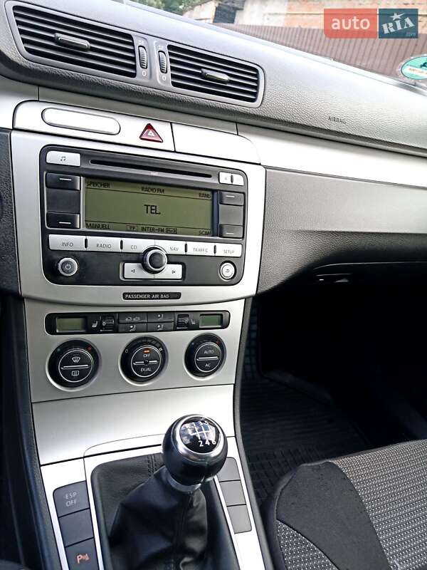 Универсал Volkswagen Passat 2009 в Тульчине