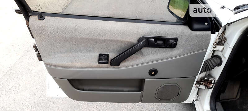 Універсал Volkswagen Passat 1988 в Шумську