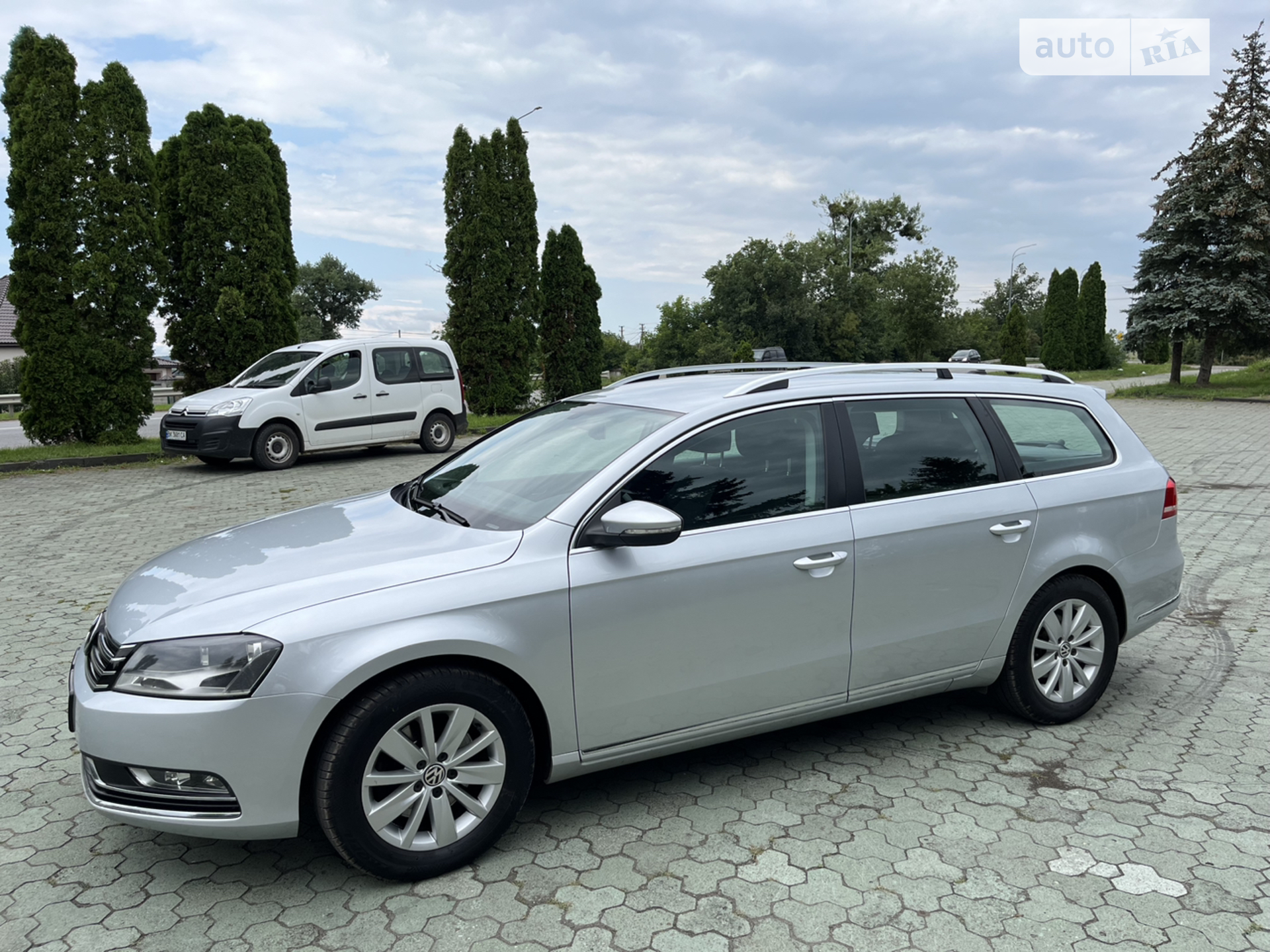 2011 Volkswagen Passat - мініатюра 4