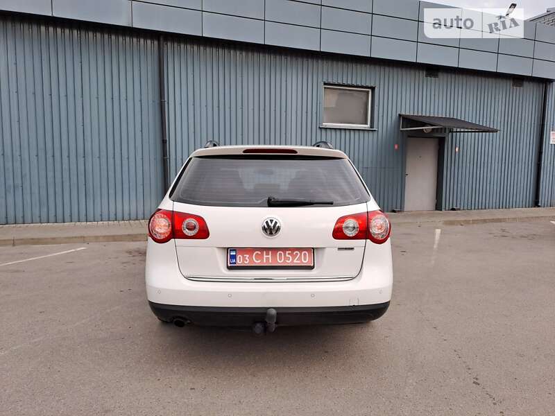 Універсал Volkswagen Passat 2010 в Знам'янці