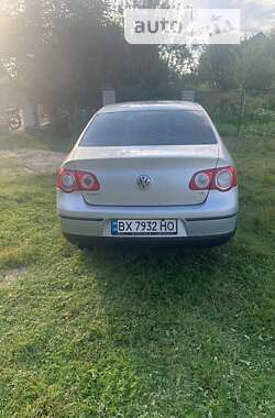 Седан Volkswagen Passat 2008 в Полонном