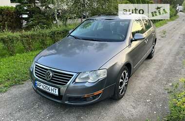 Седан Volkswagen Passat 2005 в 
