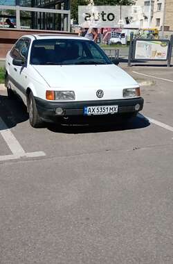 Седан Volkswagen Passat 1993 в Харкові