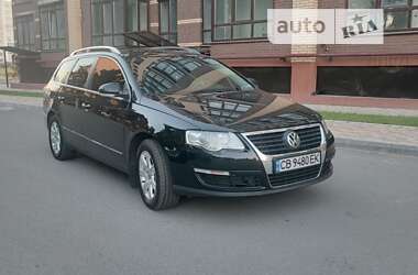 Універсал Volkswagen Passat 2009 в Чернігові