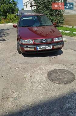 Универсал Volkswagen Passat 1996 в Черкассах