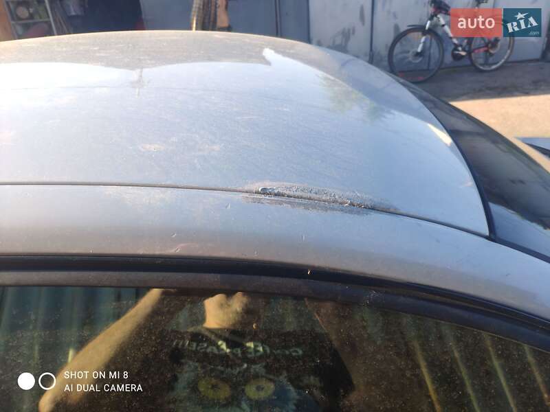 Седан Volkswagen Passat 1998 в Киеве