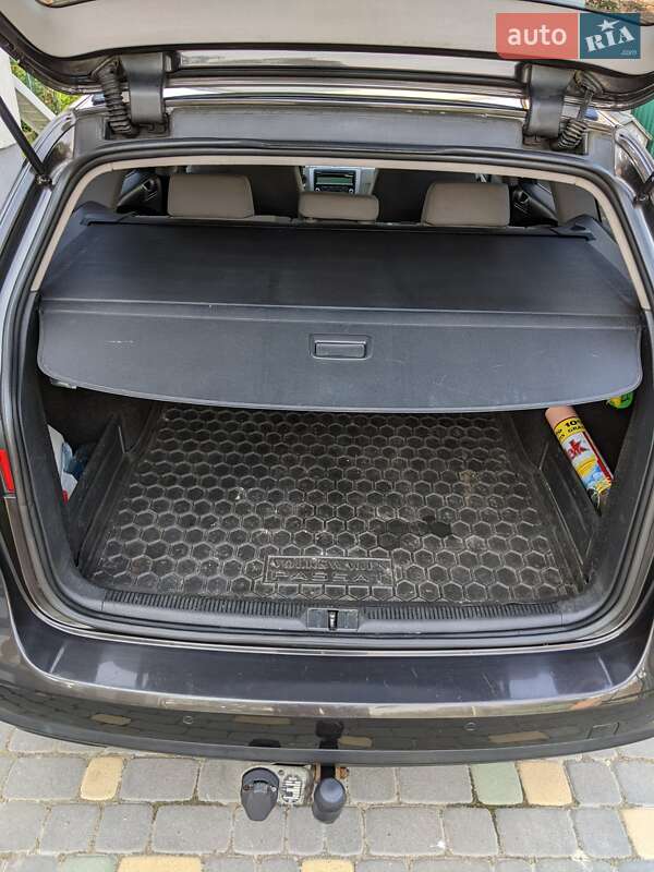 Универсал Volkswagen Passat 2009 в Городке