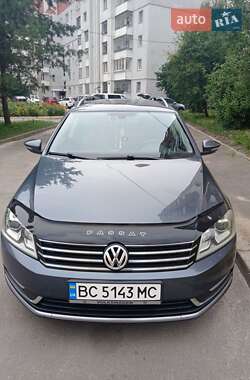 Універсал Volkswagen Passat 2011 в Львові