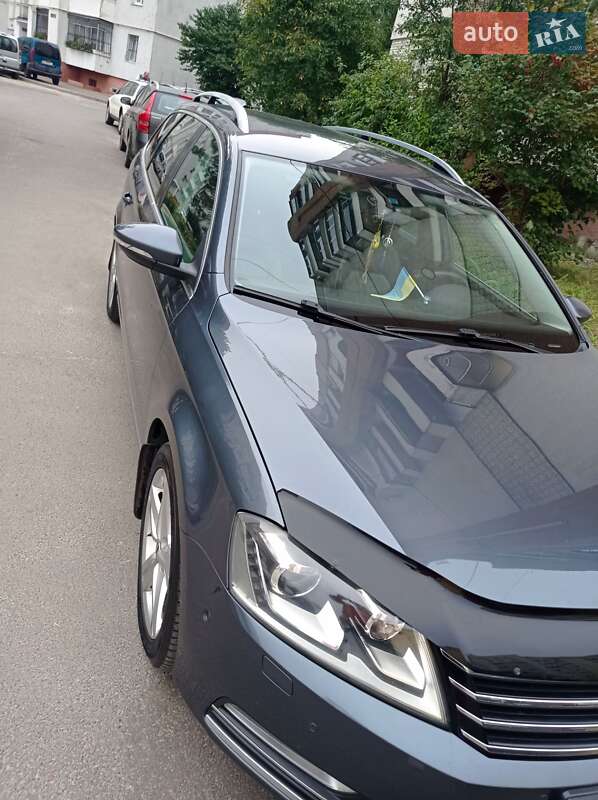 Універсал Volkswagen Passat 2011 в Львові