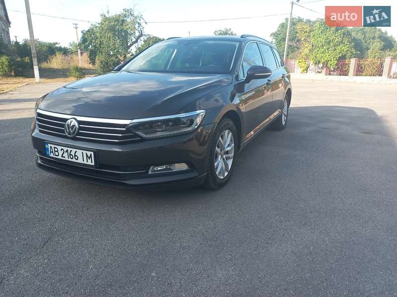 Універсал Volkswagen Passat 2018 в Кропивницькому