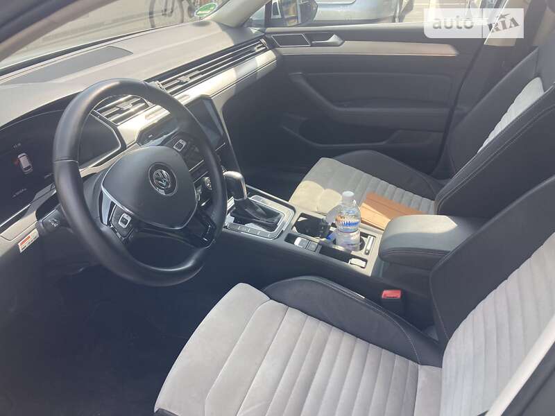 Универсал Volkswagen Passat 2019 в Луцке