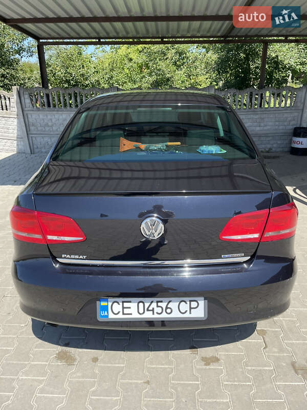 Седан Volkswagen Passat 2012 в Глыбокой