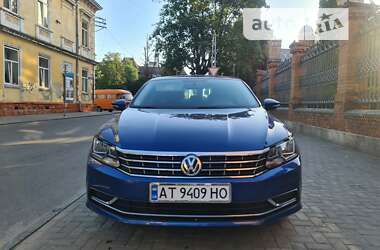 Седан Volkswagen Passat 2017 в Черновцах