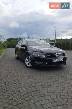 Универсал Volkswagen Passat 2013 в Жовкве