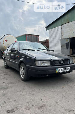 Седан Volkswagen Passat 1989 в 