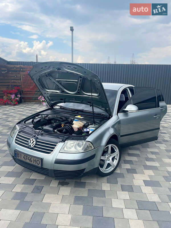 Седан Volkswagen Passat 2004 в Полтаві