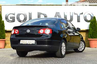 Седан Volkswagen Passat 2008 в 