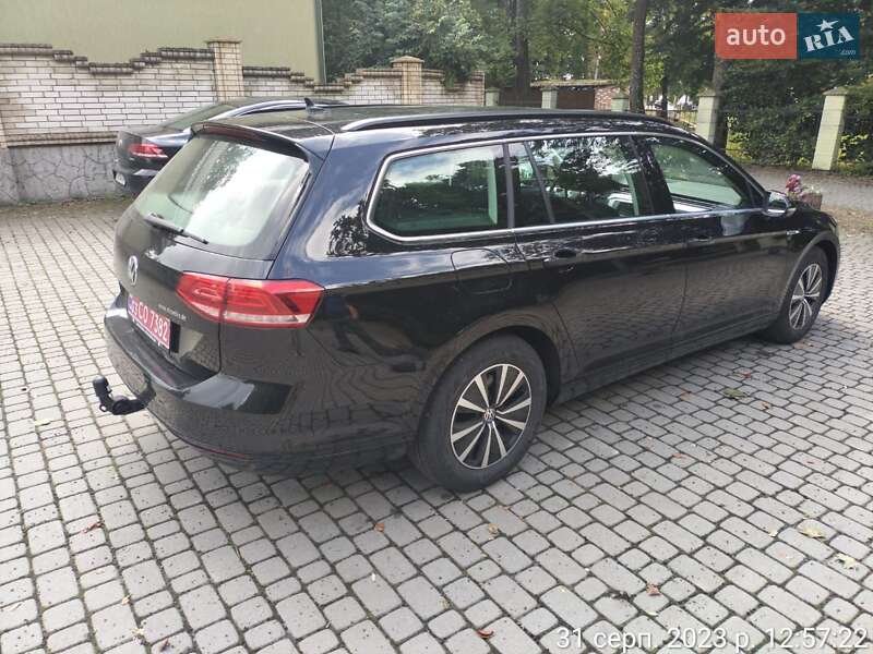 Универсал Volkswagen Passat 2016 в Львове