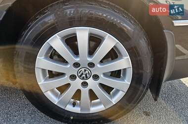 Седан Volkswagen Passat 2008 в 