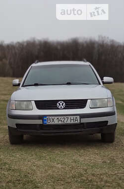 Універсал Volkswagen Passat 2000 в Хмельницькому