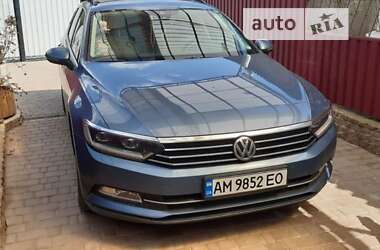 Универсал Volkswagen Passat 2016 в Житомире