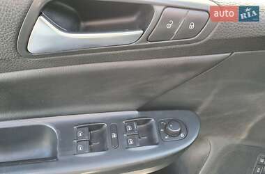 Универсал Volkswagen Passat 2009 в 