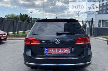 Универсал Volkswagen Passat 2013 в Одессе