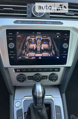Универсал Volkswagen Passat 2018 в 