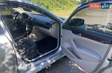 Седан Volkswagen Passat 2014 в Києві