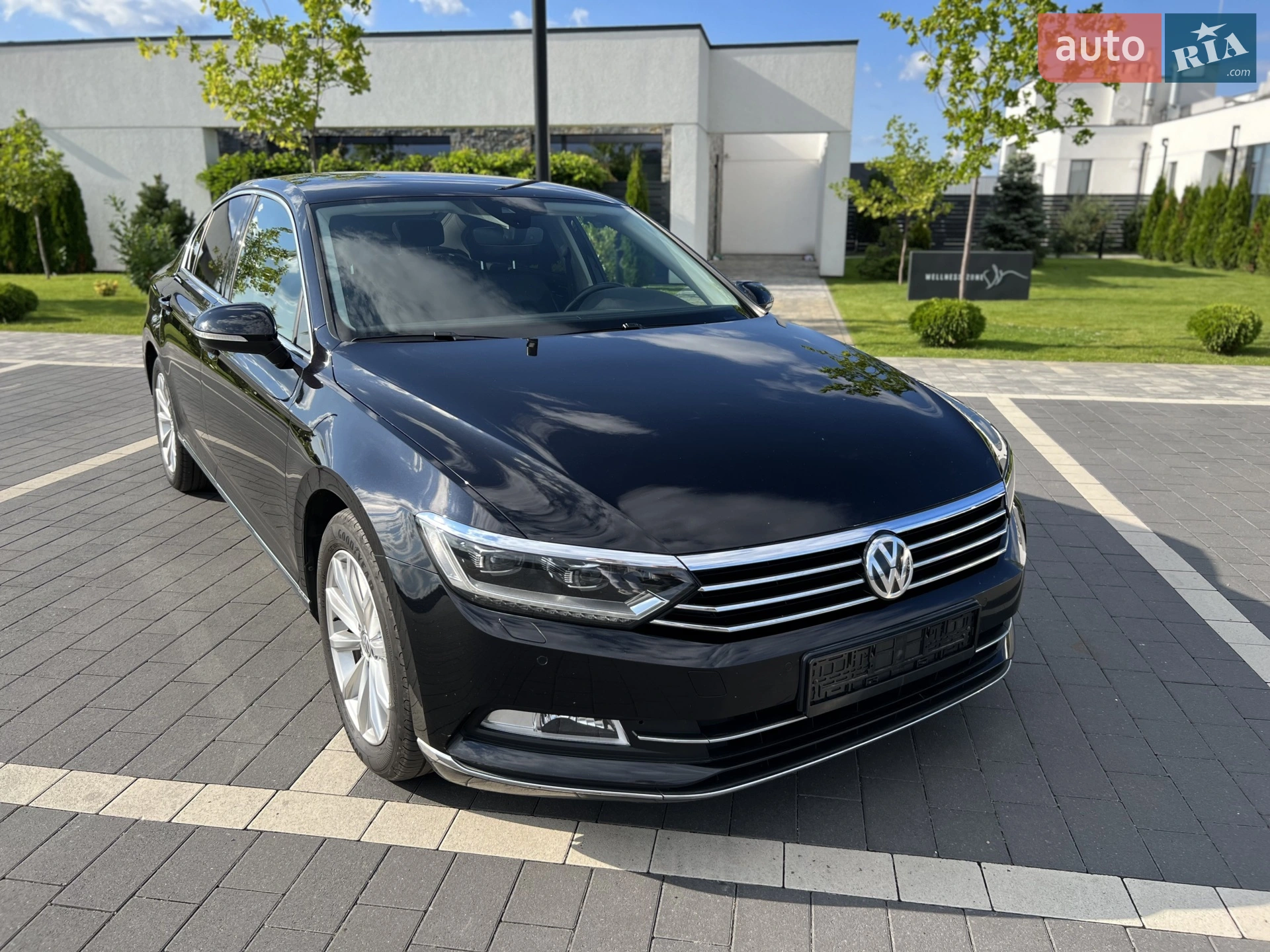 2017 Volkswagen Passat - мініатюра 2