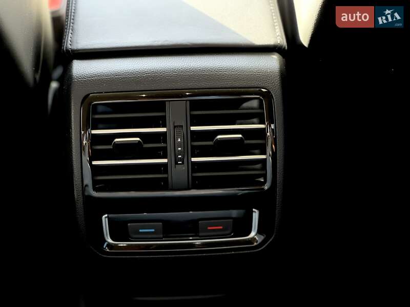 Седан Volkswagen Passat 2017 в Мукачево