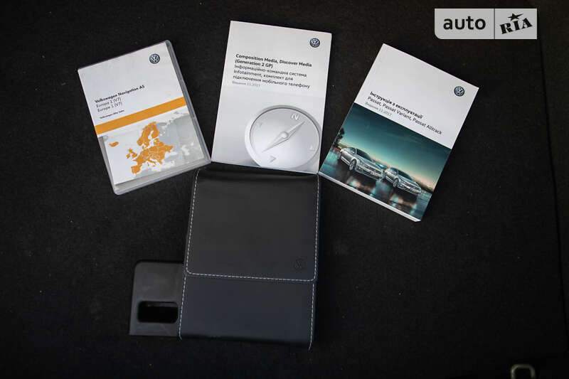 Седан Volkswagen Passat 2017 в Львове