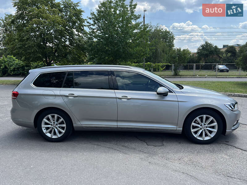 Универсал Volkswagen Passat 2017 в Виннице
