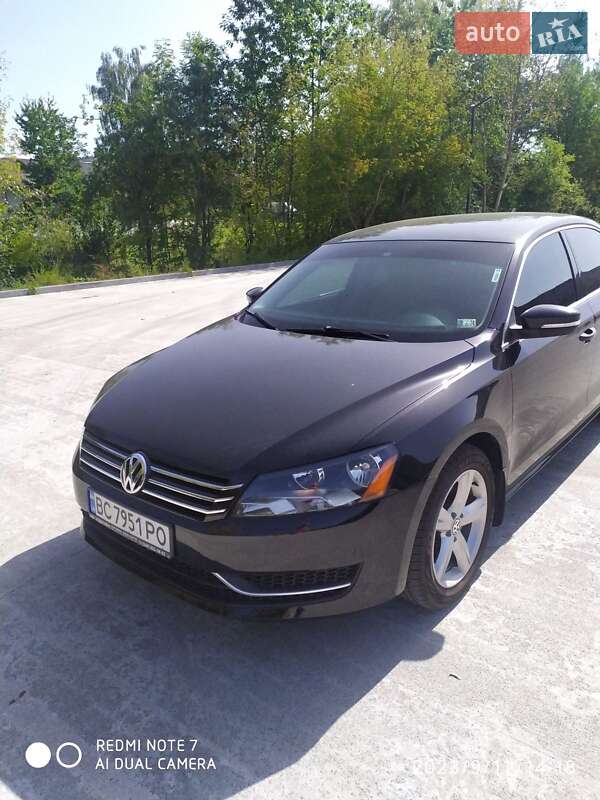 Седан Volkswagen Passat 2015 в Дрогобыче