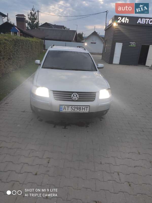 Універсал Volkswagen Passat 2002 в Івано-Франківську