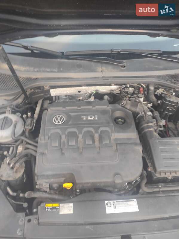 Универсал Volkswagen Passat 2016 в Тульчине