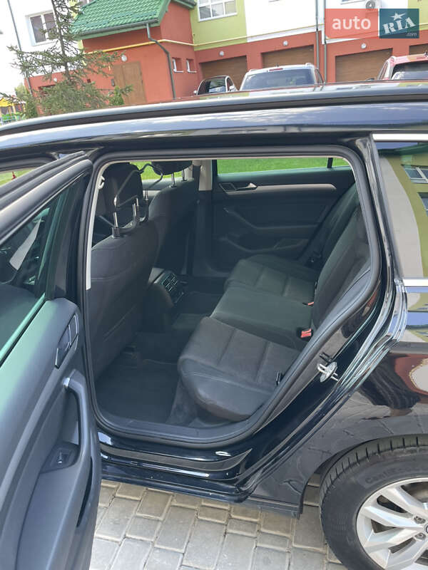 Универсал Volkswagen Passat 2016 в Львове