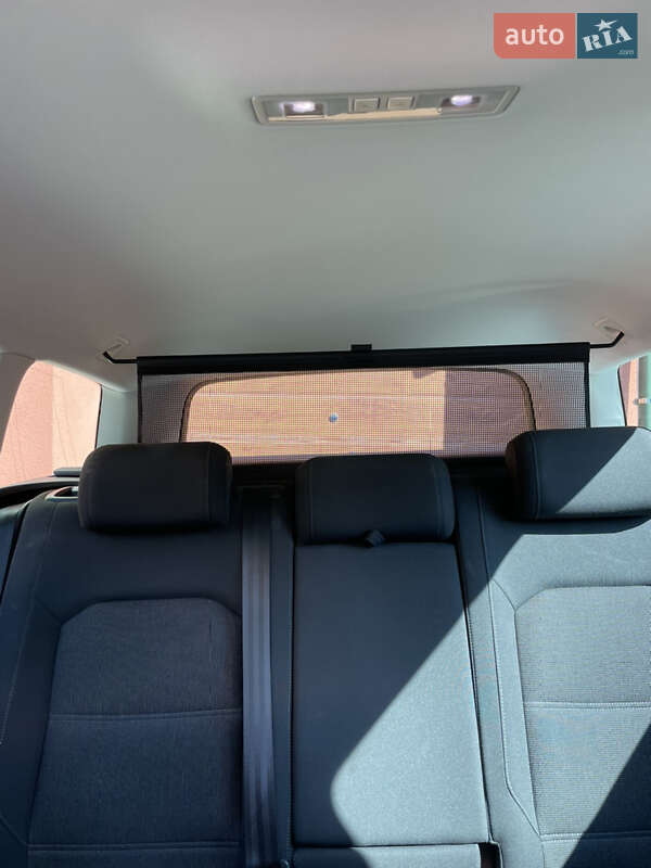 Универсал Volkswagen Passat 2016 в Львове