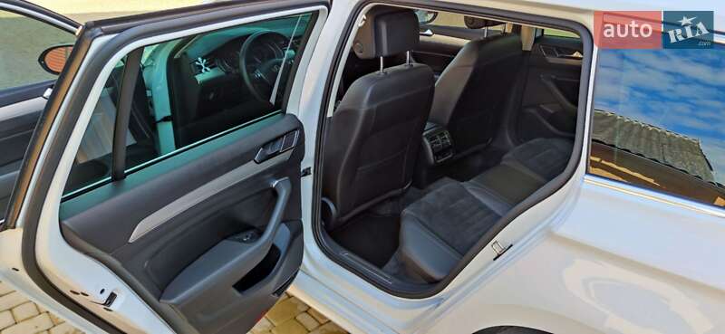 Универсал Volkswagen Passat 2017 в Чорткове