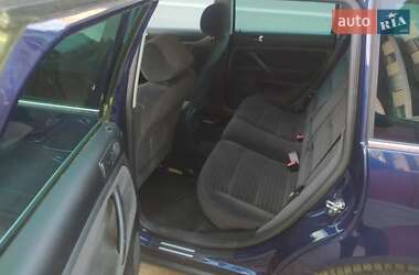 Универсал Volkswagen Passat 2002 в 