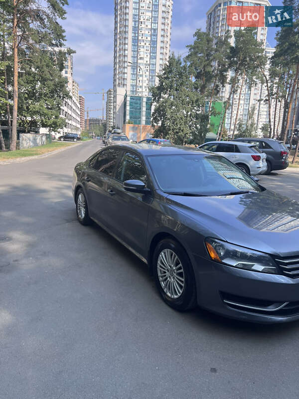 Седан Volkswagen Passat 2013 в Броварах