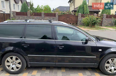Универсал Volkswagen Passat 2002 в Вишневом