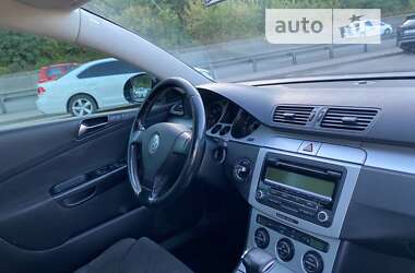 Седан Volkswagen Passat 2008 в Киеве