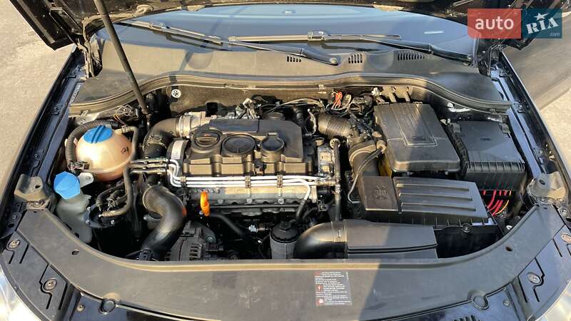 Универсал Volkswagen Passat 2006 в Луцке фото 8 Универсал Volkswagen Passat 2006 в Луцке