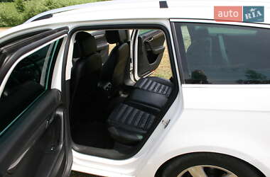 Универсал Volkswagen Passat 2011 в 