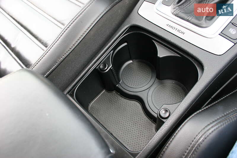 Универсал Volkswagen Passat 2011 в Черновцах